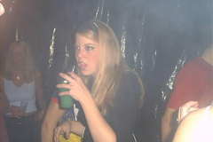 2001-10-27_nightfever_saalhausen_27