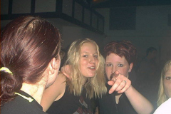 2001-10-27_nightfever_saalhausen_54