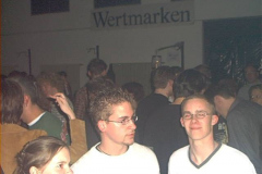 2001-10-27_nightfever_saalhausen_56