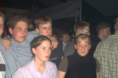 2001-10-27_nightfever_saalhausen_68
