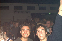 2001-10-27_nightfever_saalhausen_71