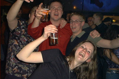 2001-11-24_hotchili_hofolpe_75