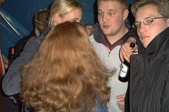 2001-12-08_geb_tina_36