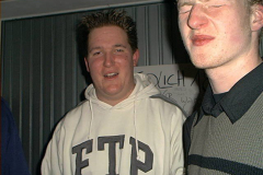 2001-12-08_geb_tina_8