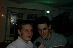 2001-12-08_weihnachtsfeier_jugendtreff_langenei_30