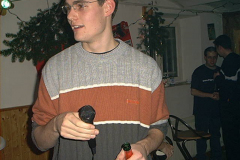 2001-12-08_weihnachtsfeier_jugendtreff_langenei_31