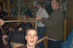 2001-12-08_weihnachtsfeier_jugendtreff_langenei_7