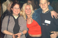 2001-12-15_oberstufenfete_gymsl_altenhundem_8