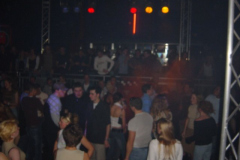 2003-01-03_bottleparty_cool_10