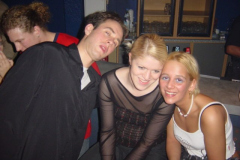 2003-01-03_bottleparty_cool_13
