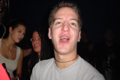 2003-01-03_bottleparty_cool_4