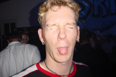 2003-01-18_skiball_fretter_18