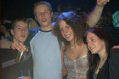2003-03-22_party_5_langenei_90