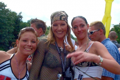 2003-07-12_loveparade_berlin_23